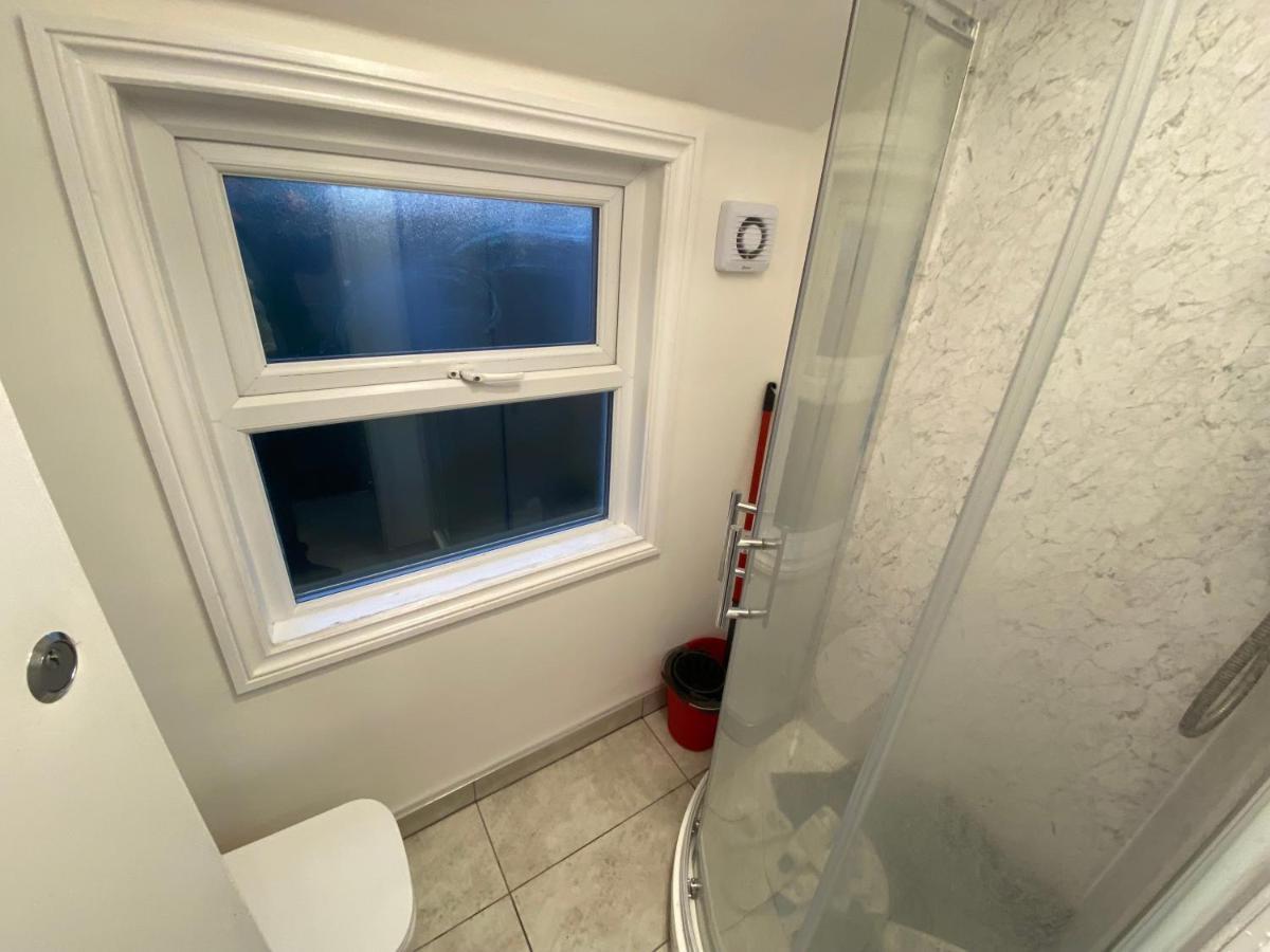 Small Single Room Walking Distance To Hove Station Exteriér fotografie