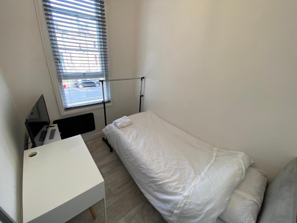Small Single Room Walking Distance To Hove Station Exteriér fotografie